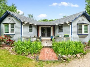 360 Adams Dr, Athol, MA 01331