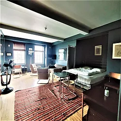 Rented by New York Residence