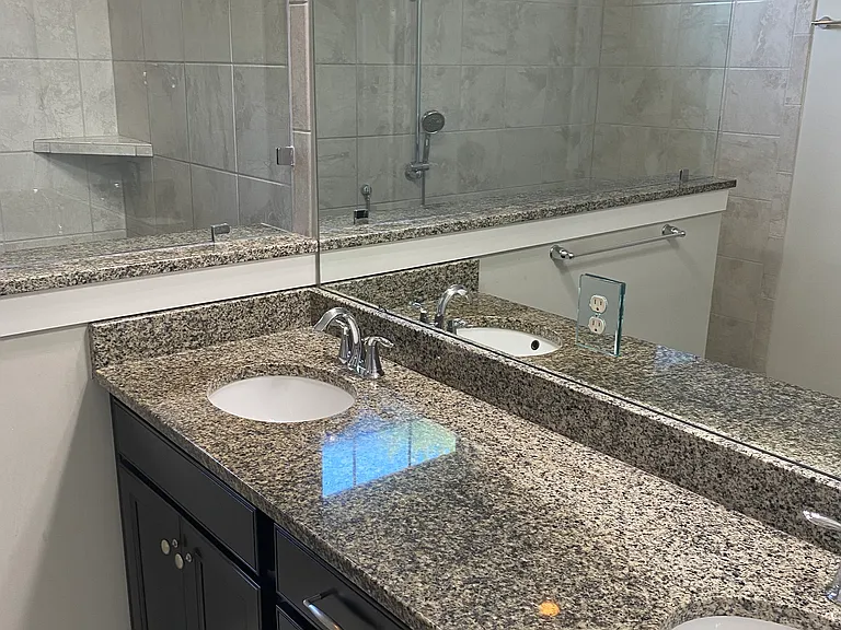 4221 Courtly Ln — Photo 23
