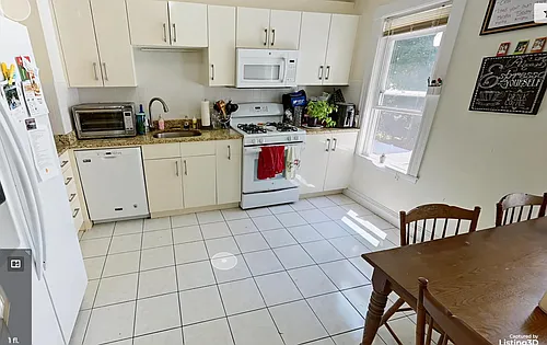 63 Fairbanks St Photo 1
