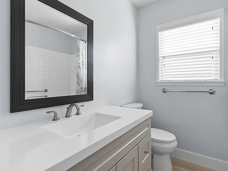 815 Wakefield Ave — Photo 14