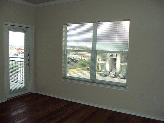 5th image of 3379 Timber View Dr #1545631