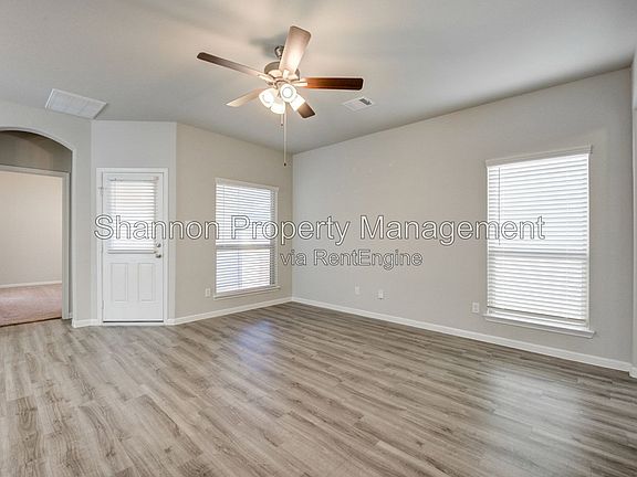3rd image of 6544 Castle Loch Ct