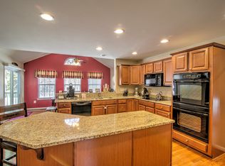 56 Richard Ave, Severn, MD 21144