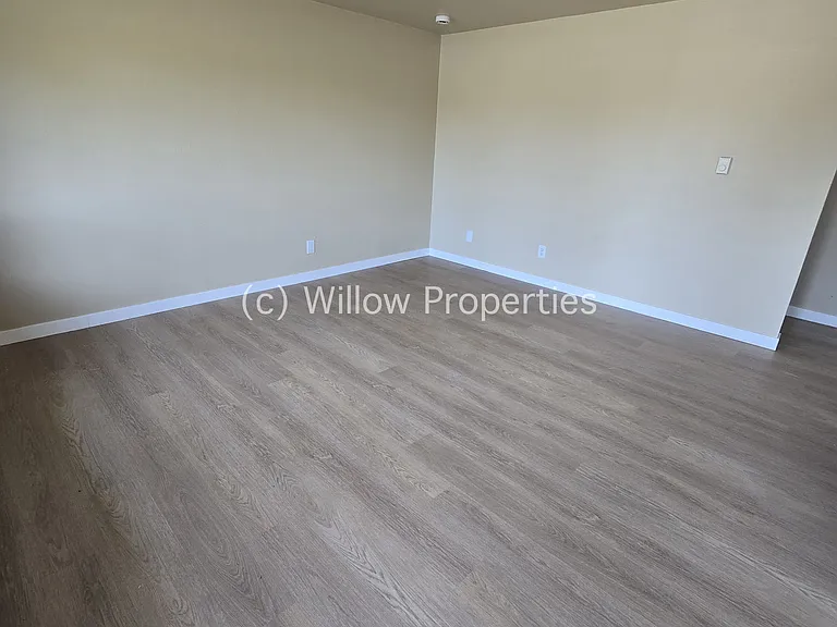 12020 Edgewood Ave SW #3 — Photo 2