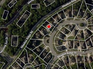 825 Meadow Ridge Ln, Birmingham, AL 35242