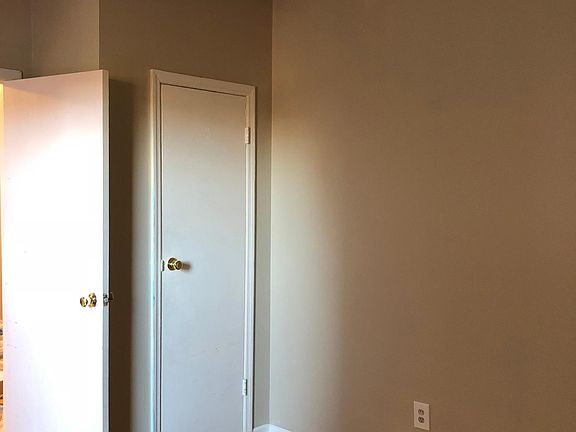 3rd image of 2700 John F Kennedy Blvd APT 406