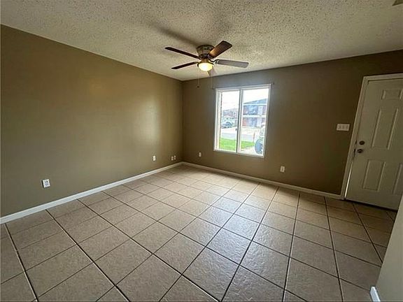 3rd image of 8414 W Livingston Ave #8412
