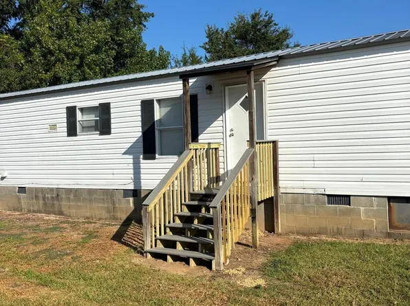 312 E Church St #A-06, Centerville, GA 31028