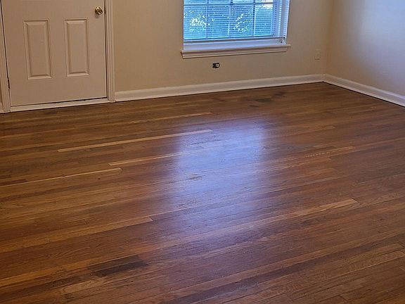3rd image of 818 Hermine Blvd