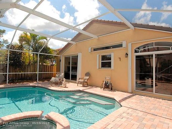 5th image of 6157 NW 40th St