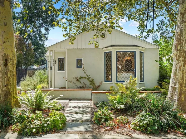 1842 Castro Way, Sacramento, CA 95818
