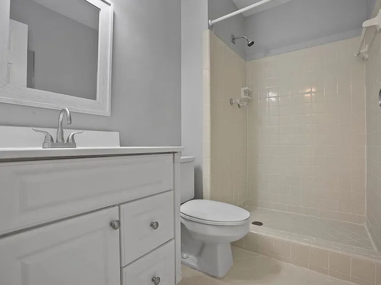 245 Towergate Pl — Photo 11