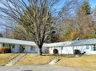 72 Leigh Ave APT D, Thomaston, CT 06787