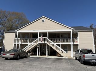 1703 Pineland Ave, Florence, SC 29501