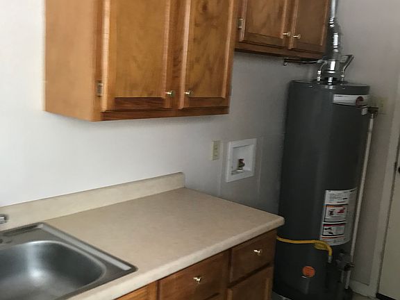 5th image of 620 Steahlin Ave