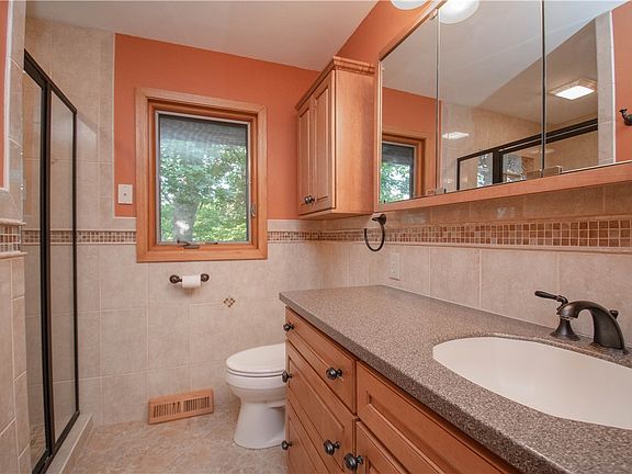 2nd image of 7020 Beechwood Dr