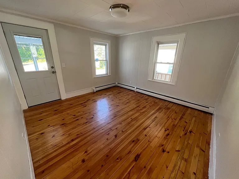 194 Mount Vernon Ave #2 — Photo 2