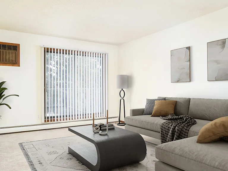 Heritage Heights Apartments — Photo 13
