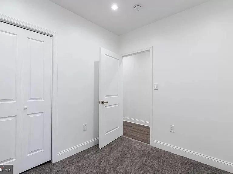 1630 N Bond St — Photo 22