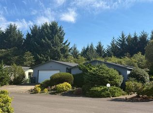 Longview Hills, Newport, OR 97365