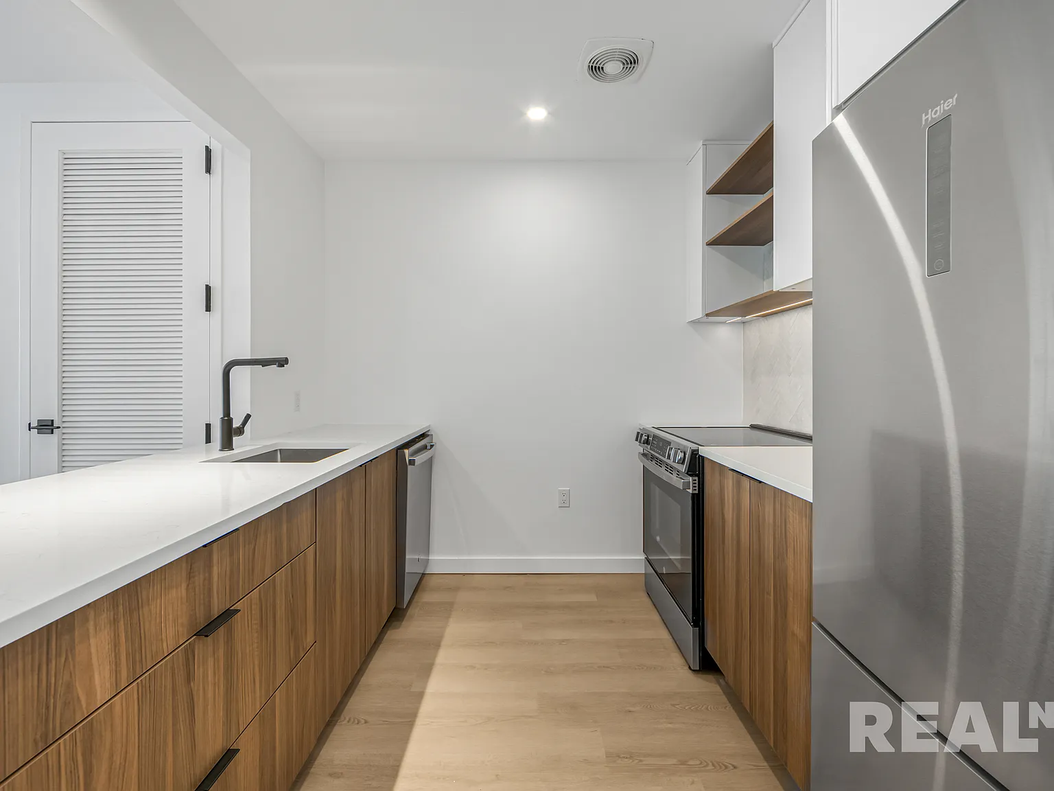 953 Dean Street — Photo 2