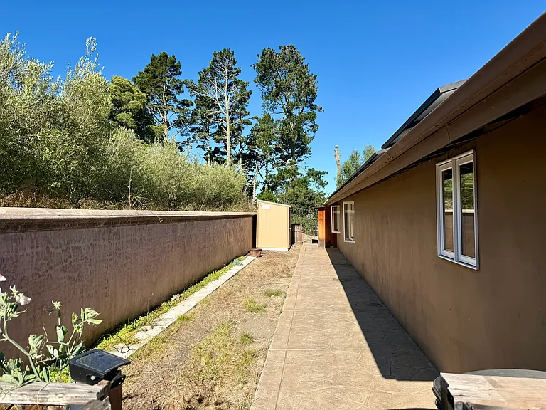 Loma Alta Rd — Photo 18