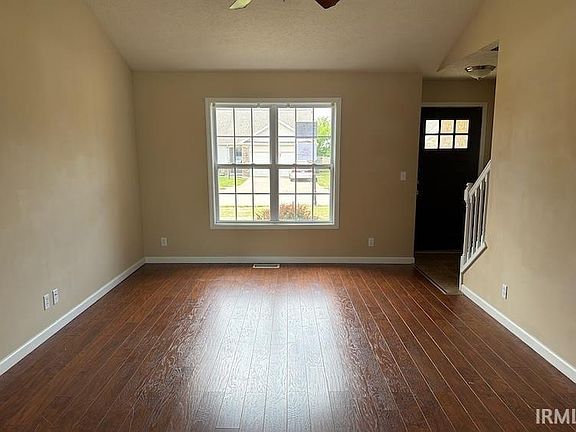 5th image of 1762 Sandal Way