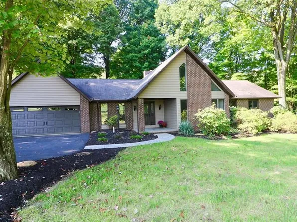 Lr, West Newton, PA 15089