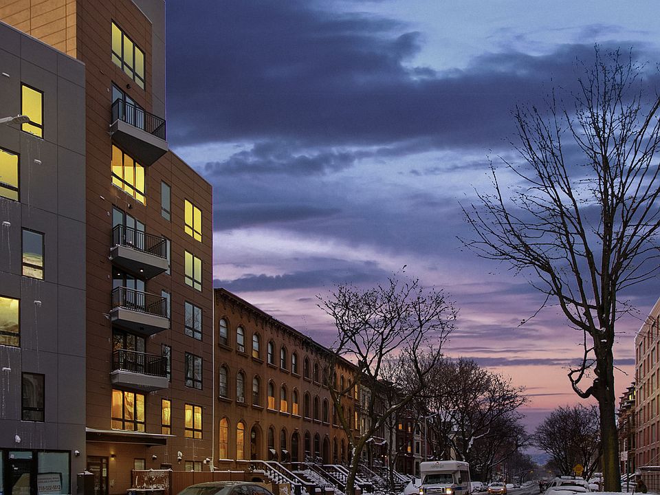 1st image of 596 Washington Ave APT 1A