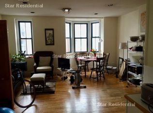 31 Warren Ave APT 2, Boston, MA 02116