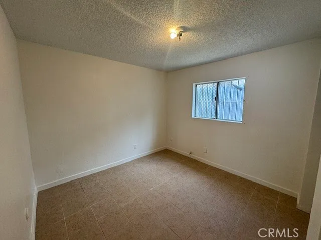 807 E Vernon Ave #2 — Photo 8