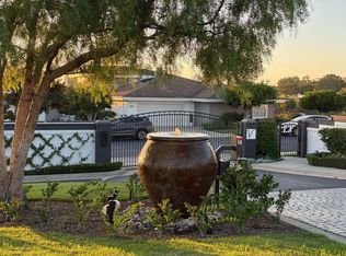 928 Gardenia Way, Corona Del Mar, CA 92625