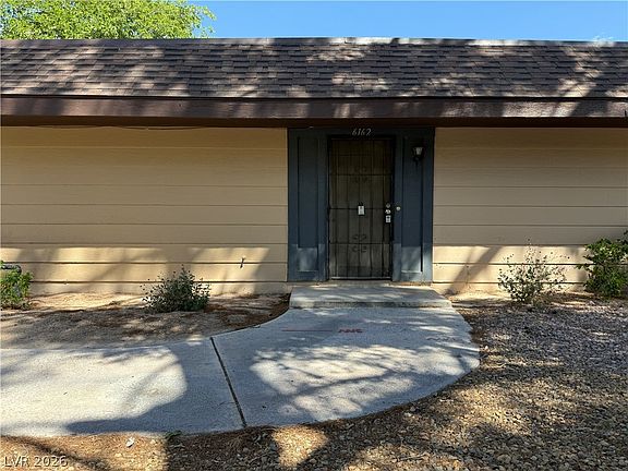 3rd image of 6162 Meadow Vista Ln