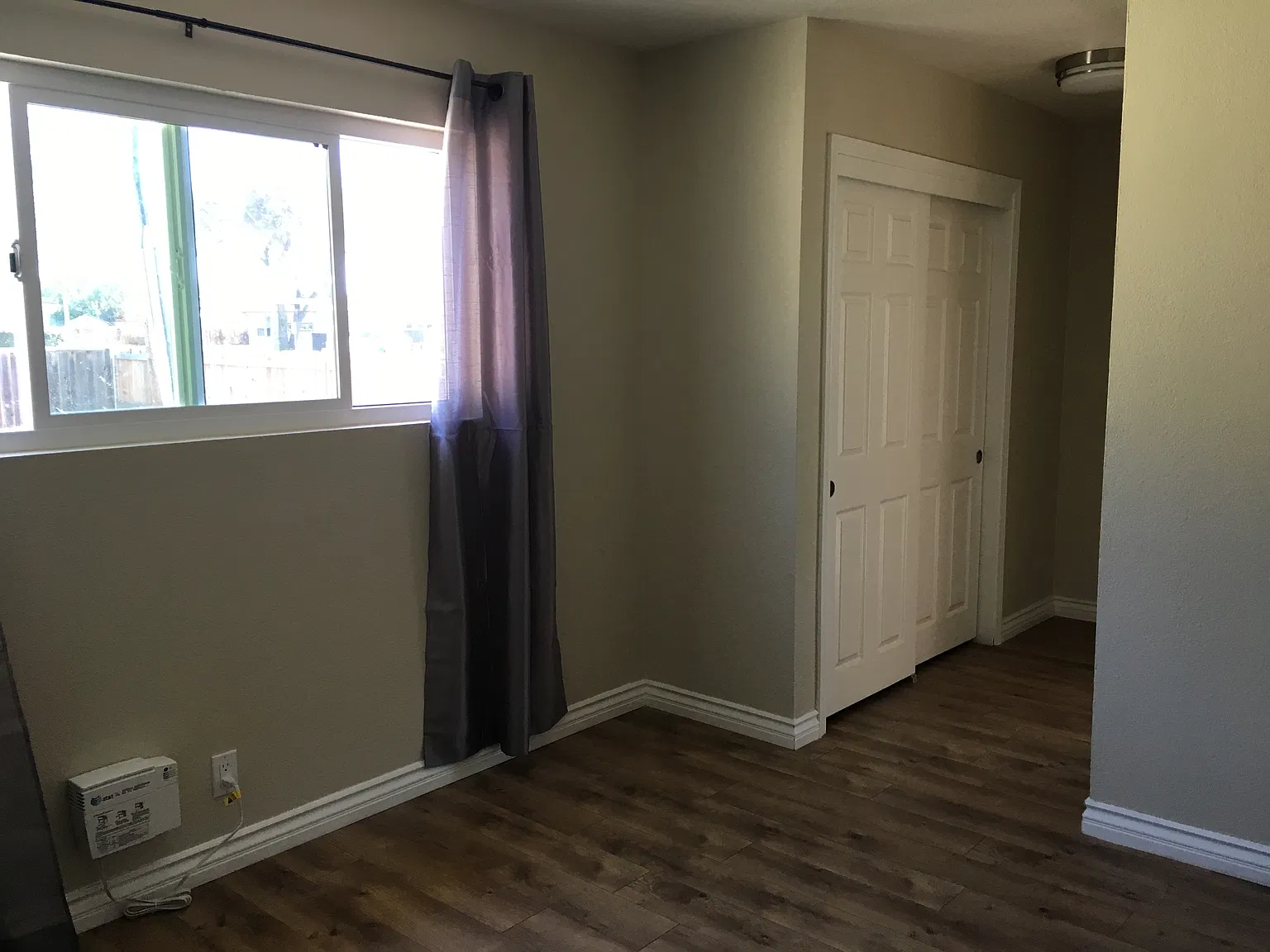 4 bed, 1426 sqft, $1,300 — Photo 3
