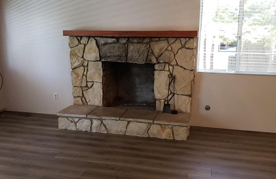 1st image of 28559 Wabash Dr