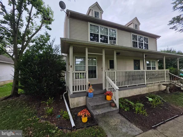 3433 Iron Rock Ct, Pennsauken, NJ 08109