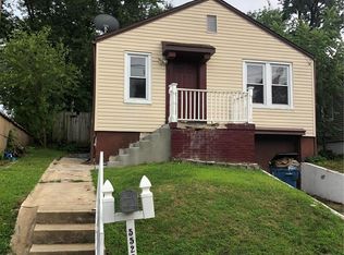 5520 Maxwell Ave, Saint Louis, MO 63123