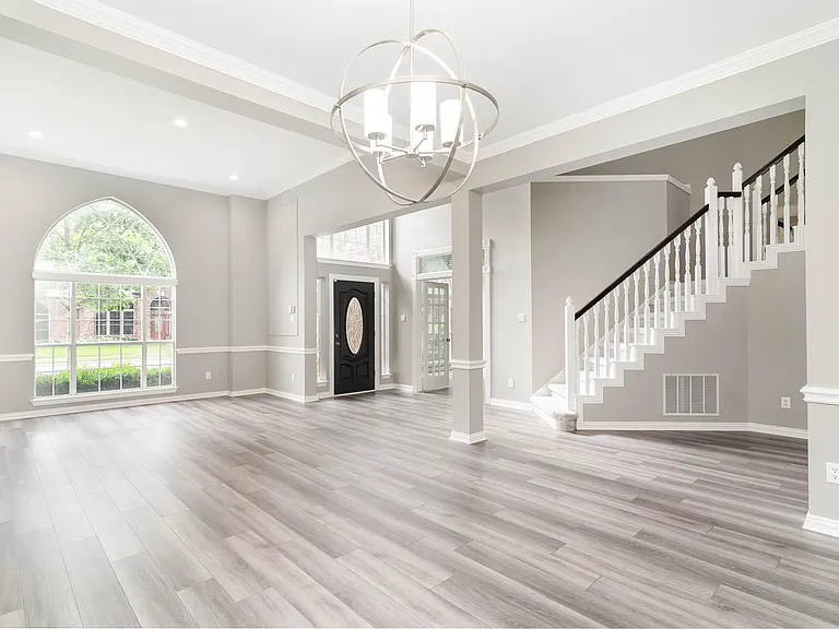6009 Charleston Dr — Photo 10