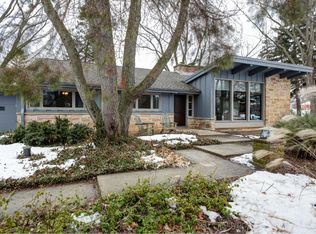 440 N Park Blvd, Brookfield, WI 53005