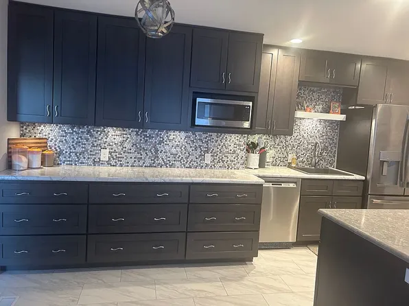 3072 Beechridge Dr, Hudsonville, MI 49426