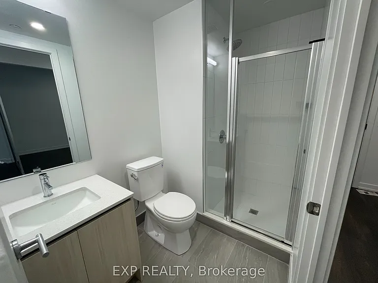 799 The Queensway #521 — Photo 17