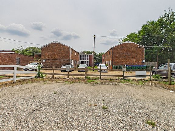 5th image of 3543 Grove Ave #A