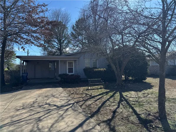 120 W Highland St, Siloam Springs, AR 72761