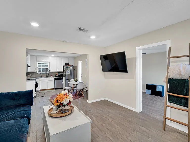 4208 Wiman Dr — Photo 23
