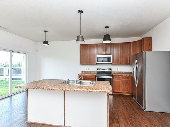 5th image of 17112 S Burntwood Way