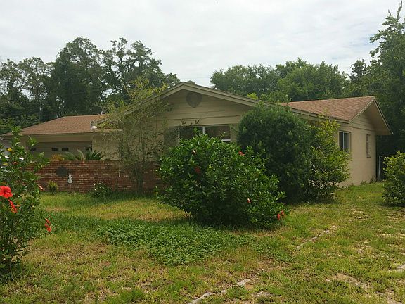 4th image of 1425 Continental Dr