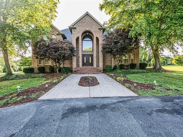 1290 Rivergreen Ln, Bowling Green, KY 42103