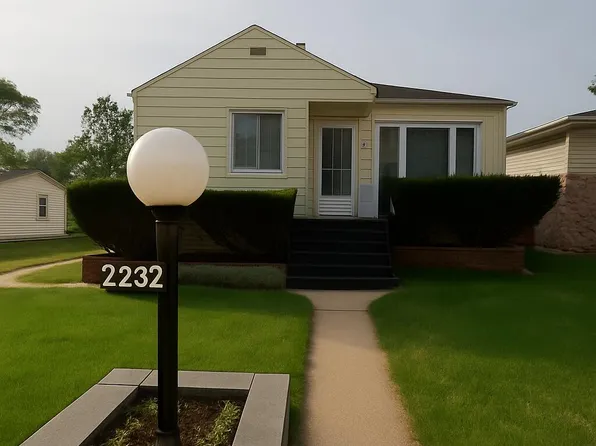 2232 Waite St, Gary, IN 46404