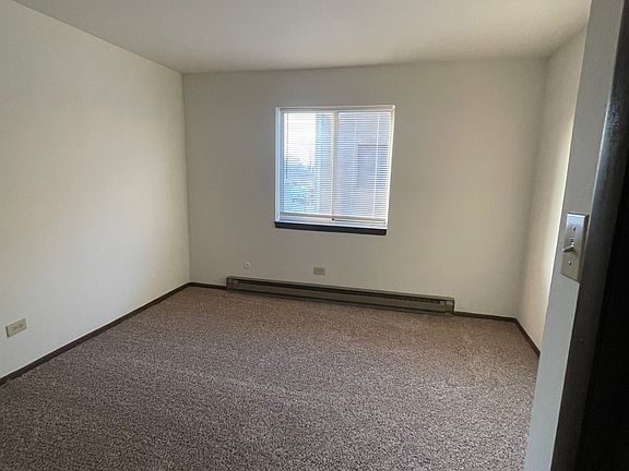 2nd image of 17715 Park Blvd APT 2W